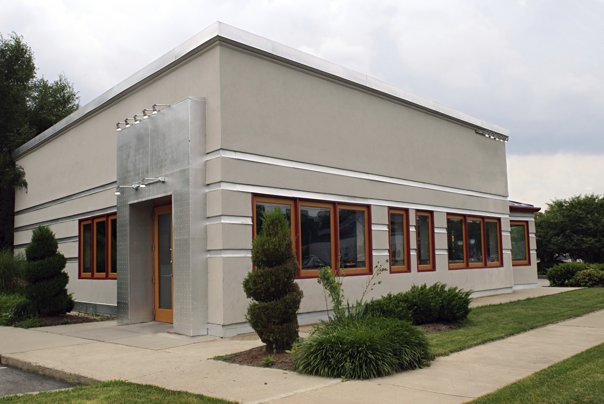 Commercial Real Estate Financing: 4 Options for Your Company
